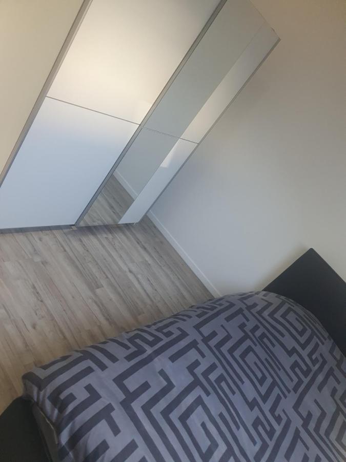 Апартаменты Aux Portes De Lyon Jolie T3 Clim Et Prime Video Живор Экстерьер фото